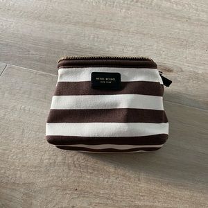 Henri Bender Travel case